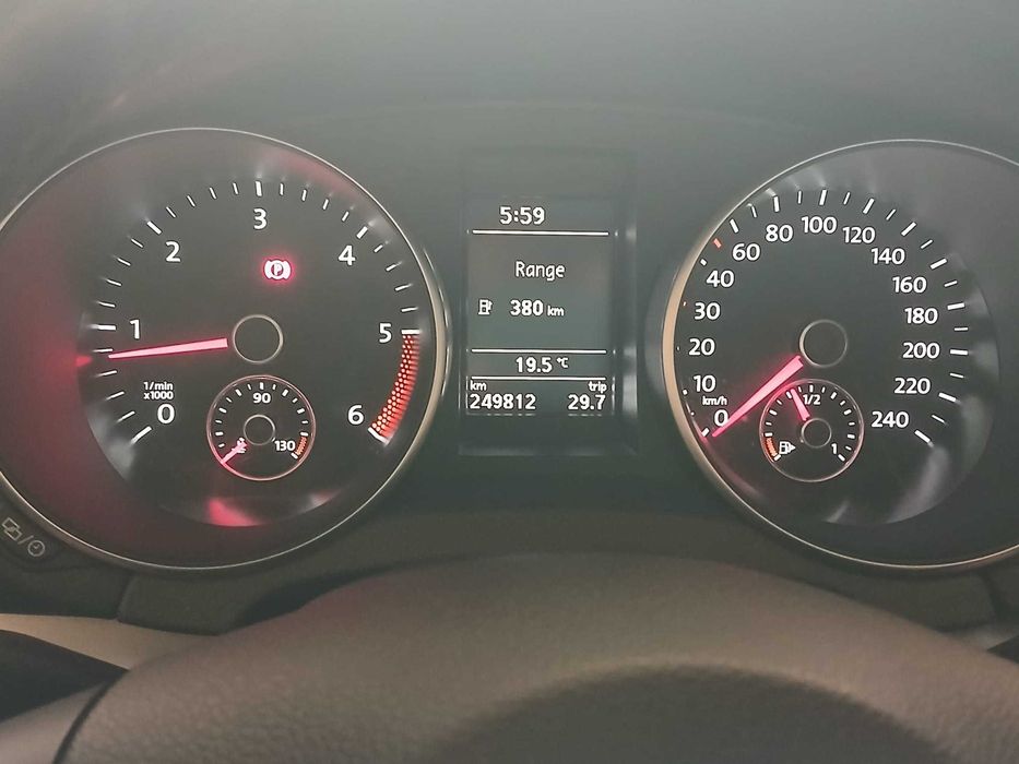 De vânzare ! VW GOLF 6 2.0 TDI