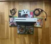 Xbox One S 500Gb + jocuri