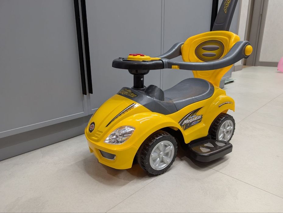 Толокар машинка детская