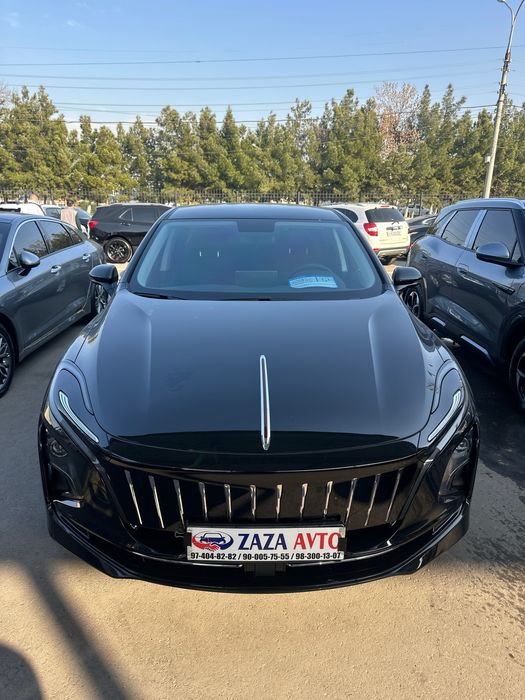 Hongqi EQM - 5 мошинани холати альо даражада