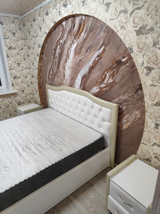 Кровать двуспальная