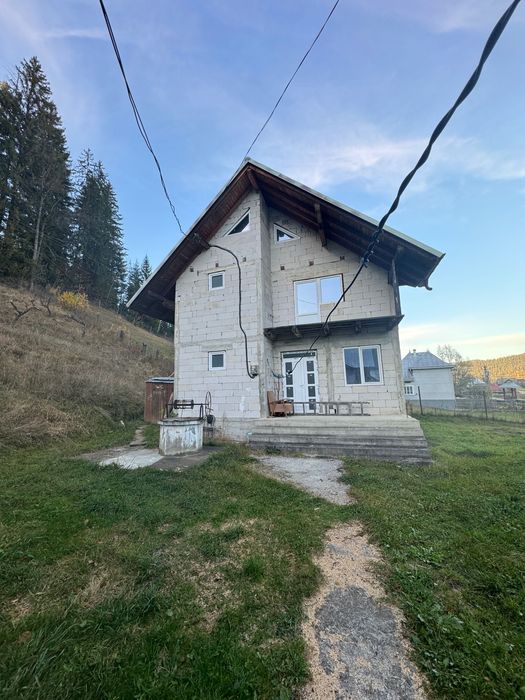 Casa de vanzare in Comuna Putna, judetul Suceava