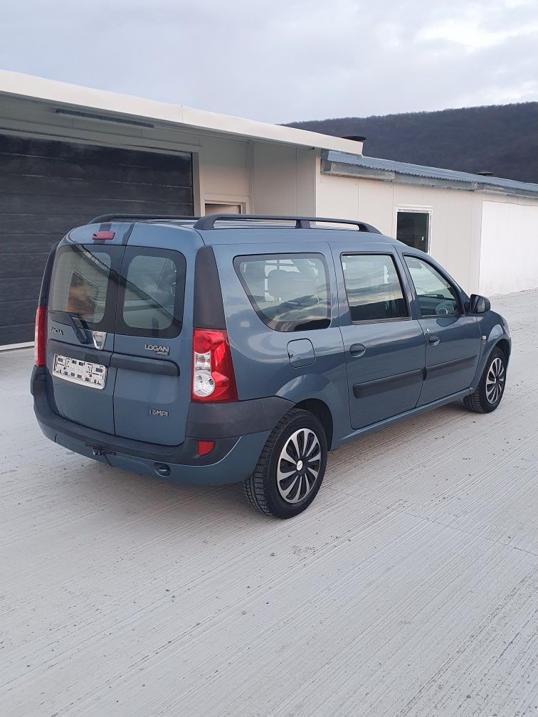 Dacia Logan Mcv Laureate 1.6 benzină și GAZ Gpl an 2008