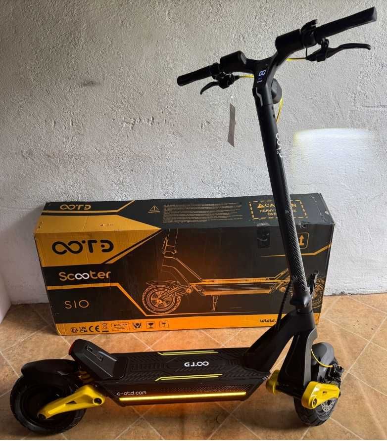 Trotineta electrica S10, 10 inch, 1400W, 55km/h, 48V cu 20Ah, NOUA
