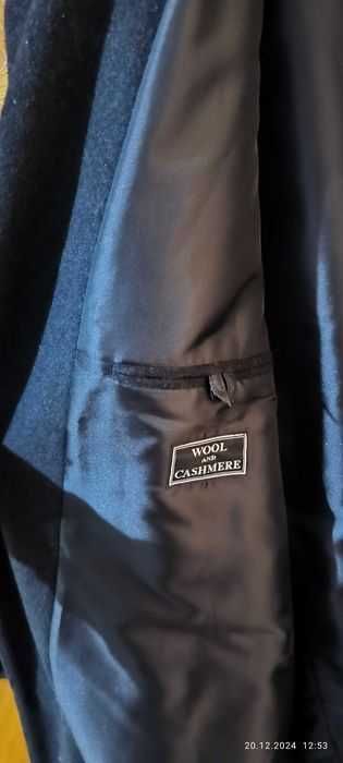 Vând  palton barbat