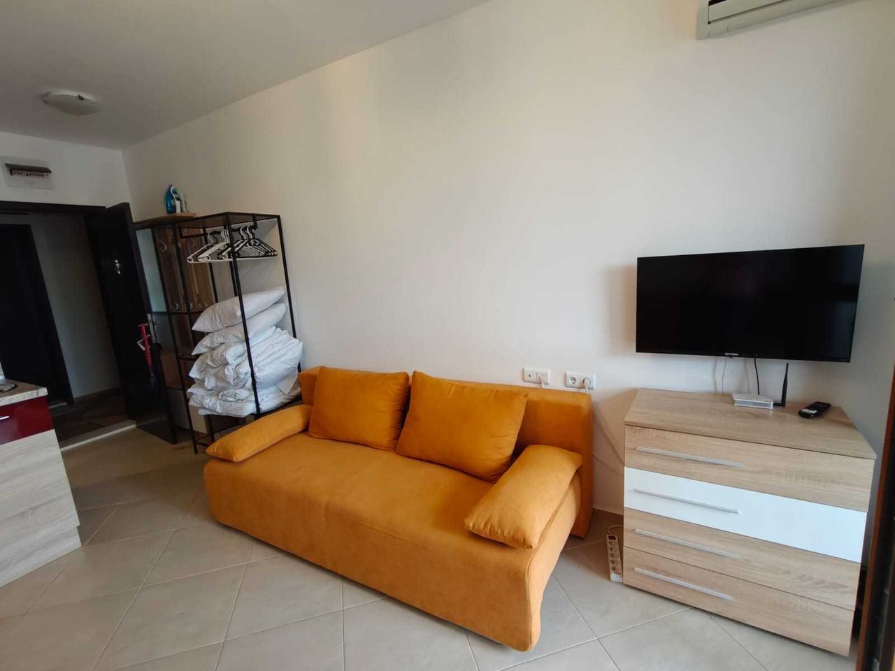 Продава се Едностаен апартамент в к.к. Слънчев бряг - 34 кв.м за 1795 €/кв.м - Снимка #6