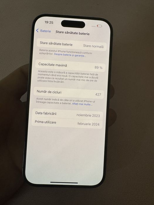 iPhone 15 Pro 256 GB impecabil, fără uzură, baterie 89%