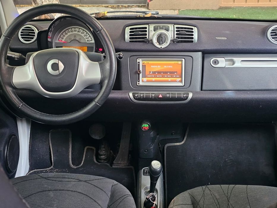 SMART FORTWO automat benzina 2011