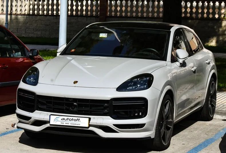 Pachet exterior Porsche Cayenne 9Y0 (2018+) Conversie la Aero Design