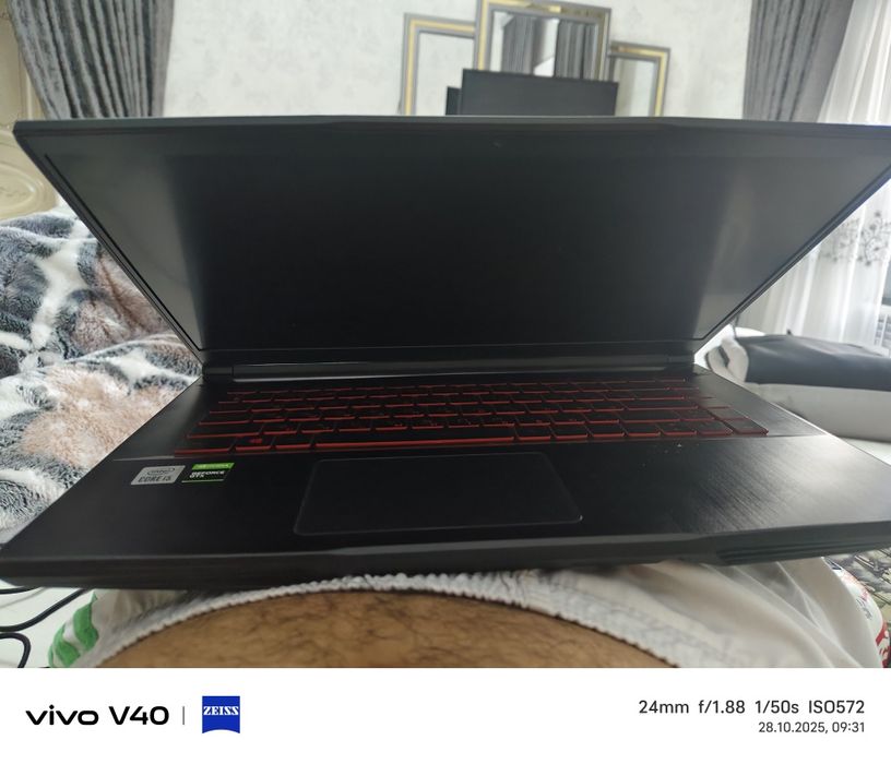 Игровой ноутбук MSI