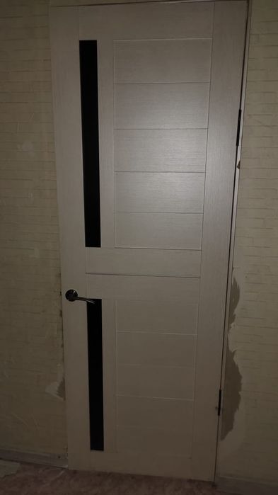 Продам межкомнатную дверь