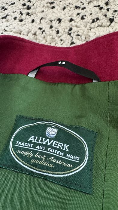 Дамско палто ALLWERK размер 44