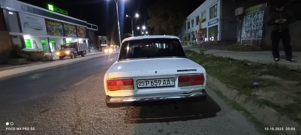 Lada vaz 07  yili 1990 xadavoy qlingan 4 ta charmhoo bollon