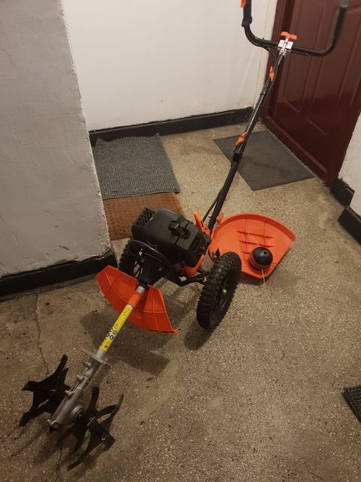Motocoasa Fuxtec FX FSR152, Motocositoare