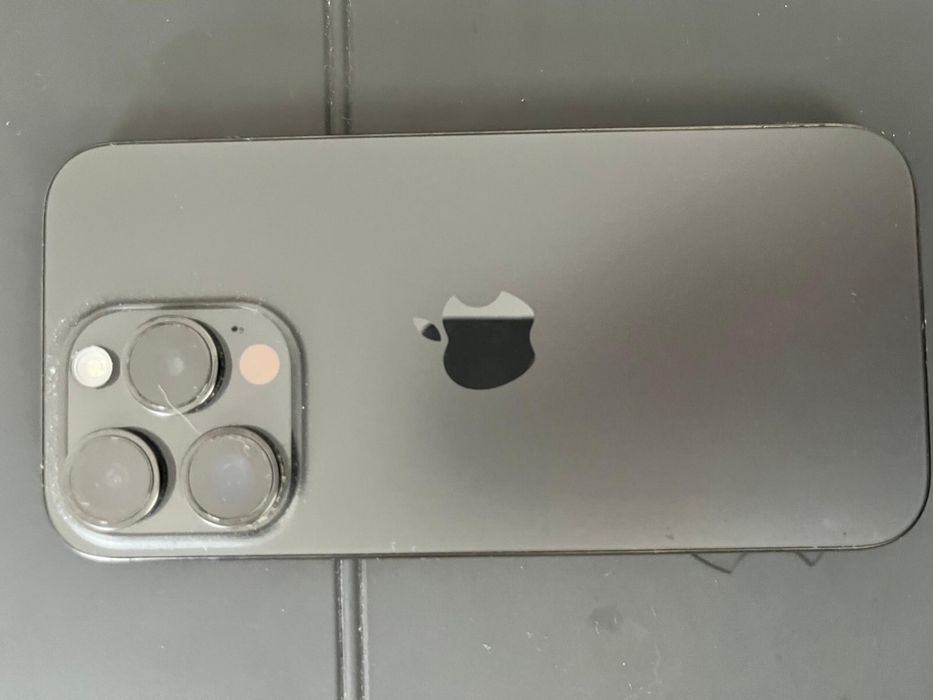 Iphone 15 pro in Garantie Neverlocked