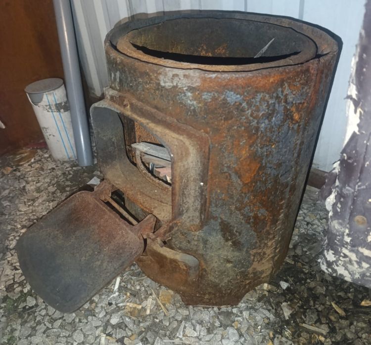 Буржуйка печка чугунная