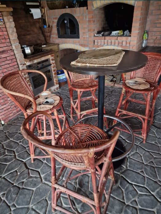 Inchiriez foisor/locatie