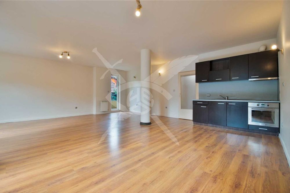 Тристаен апартамент в кв. Оборище № 91577