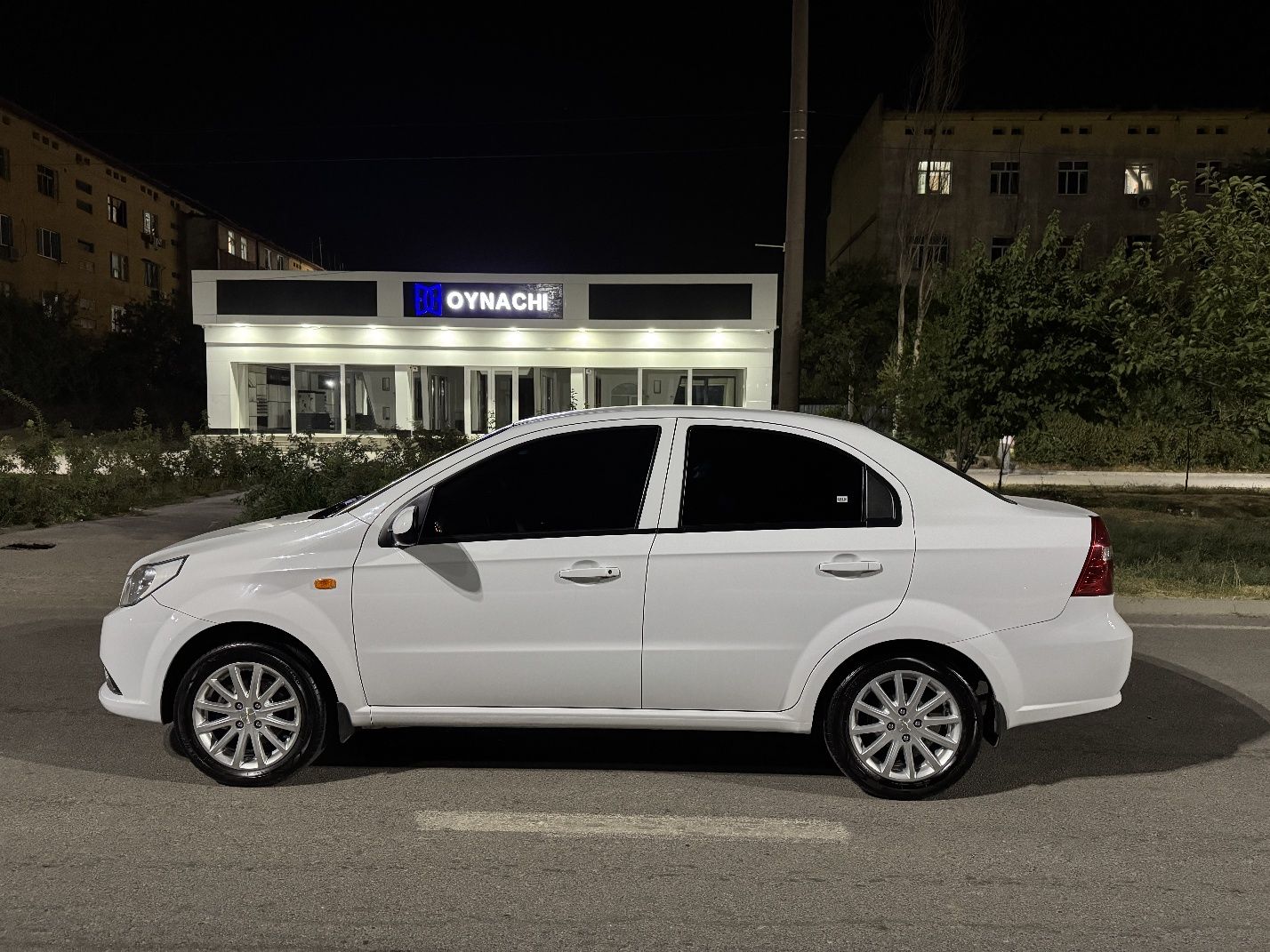 NEXIA 3 Sotladi srochno
