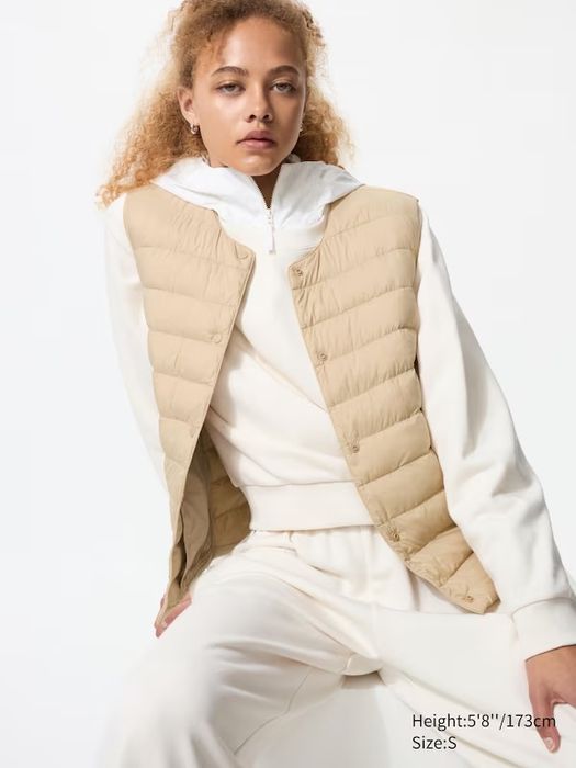 Продам жилет Uniqlo