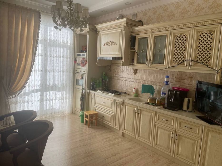 ПРОДАЕТСЯ ДОМ на: Бадамзар махалла  Юнусабдский район