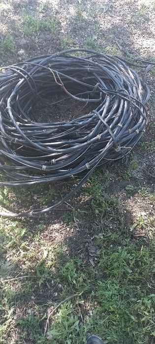 Продам кабель 4-х жильный