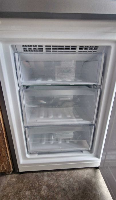 Combina frigorifica Whirlpool