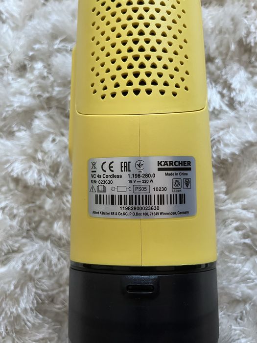 Aspirator Karcher VC 4s Cordless (nou/factura/garantie) +accesorii