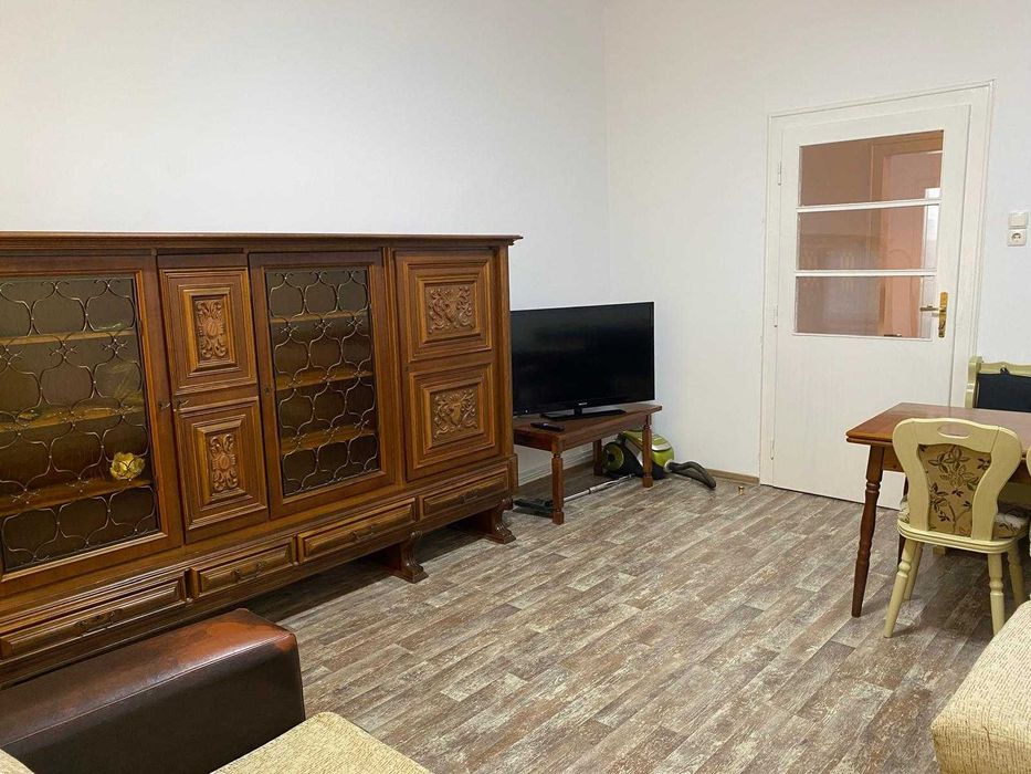 Inchiriez casa central mobilat si cu toate dotarile