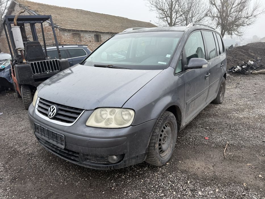 W touran на части 2.0 тди 136 коня
