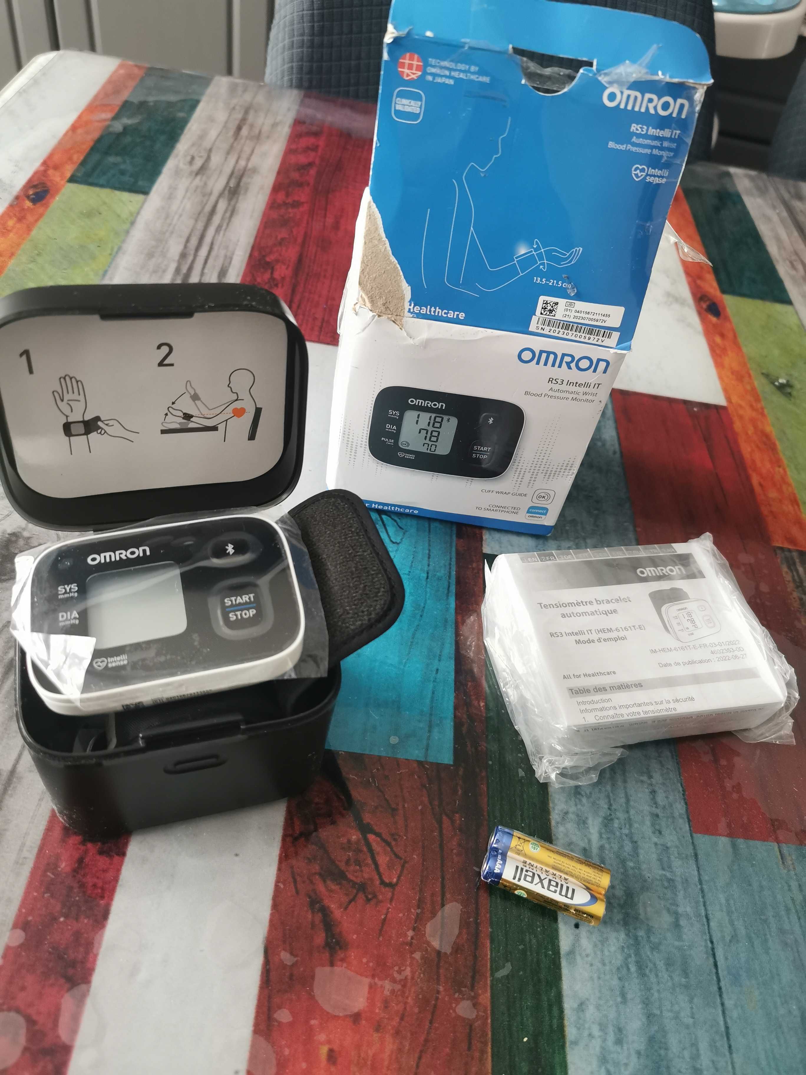 Tensiometru automat de incheietura OMRON RS3 Intelli - NOU (la cutie)