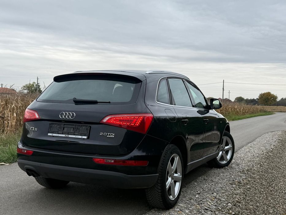 Audi Q5  2.0 TDI  Quattro S-line