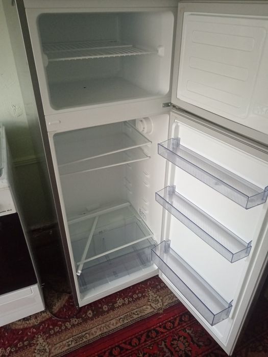 Xaladelnik sotiladi beko