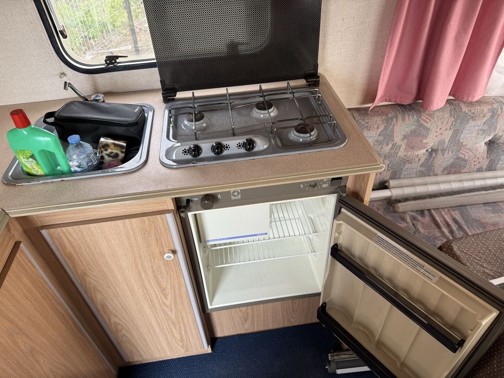 Rulotă Caravană Sterckeman Fjord 390 M cu toaletă și acte