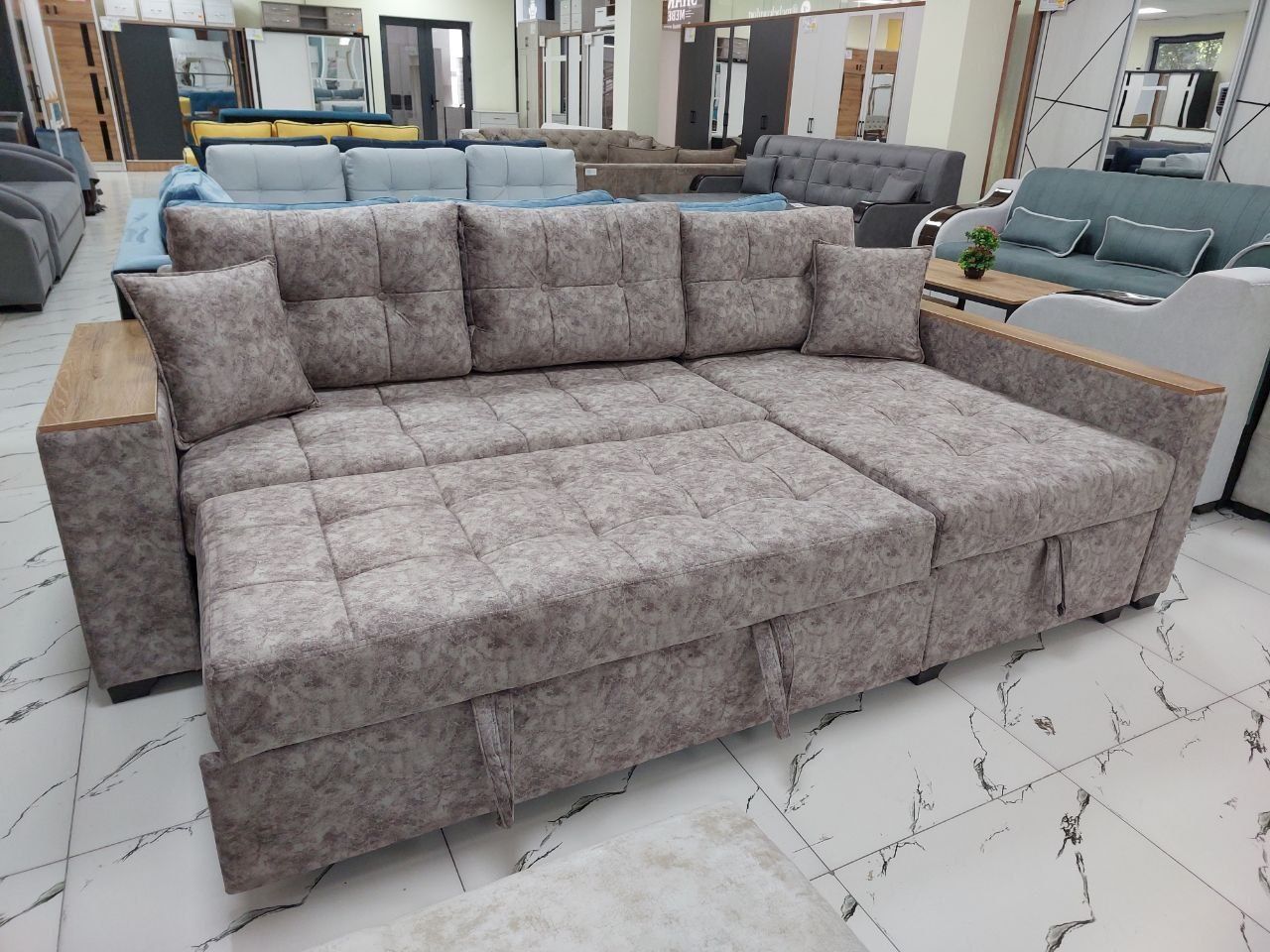Комфортный угловой диван