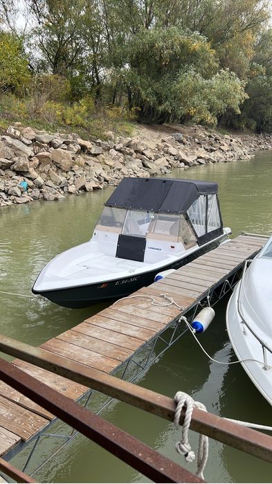 Vand barca Forward 5.50+motor Suzuki 115