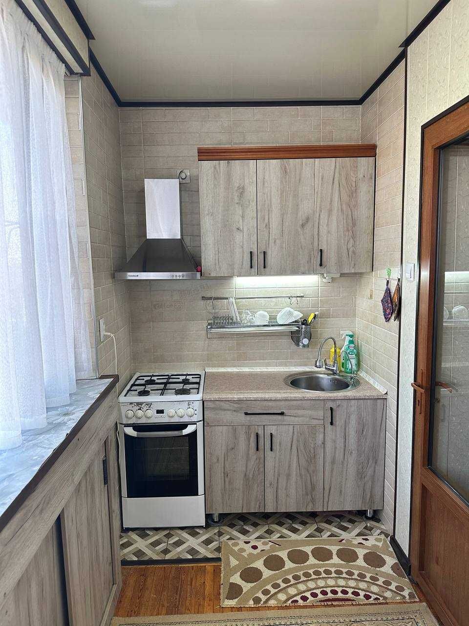 Продам свою 5-ком квартиру (105 кв. м) - Юнусабад 3кв ориентир Базар