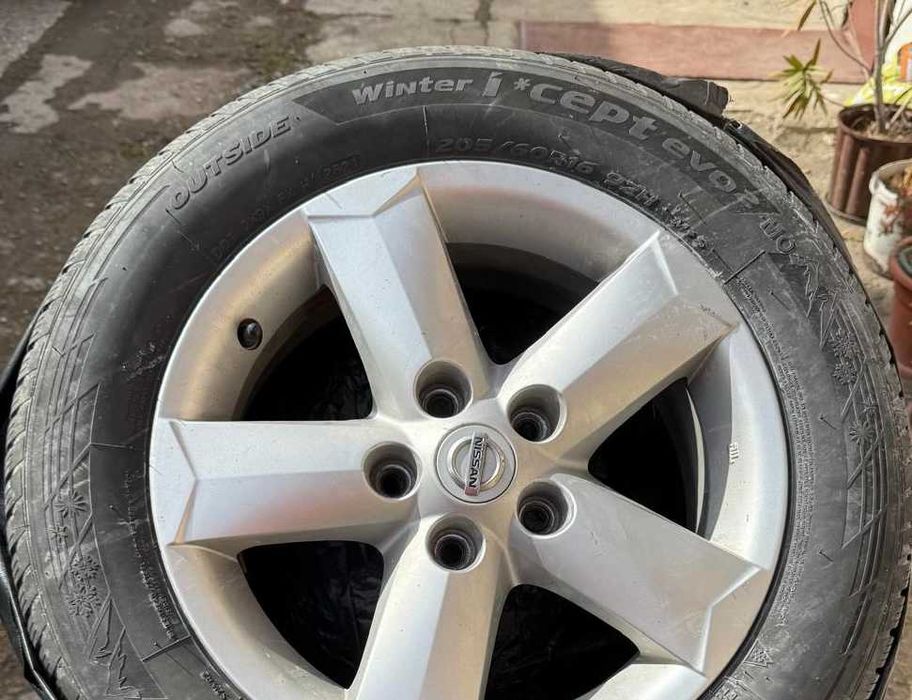 jante originale aliaj + anvelope iarna NISSAN