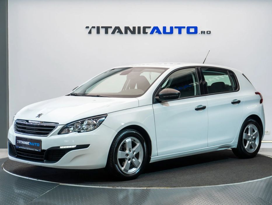 Peugeot 308 Peugeot 308 1.2 VTi Active Multimedia / AUX / Bluetooth / CD / Radio R