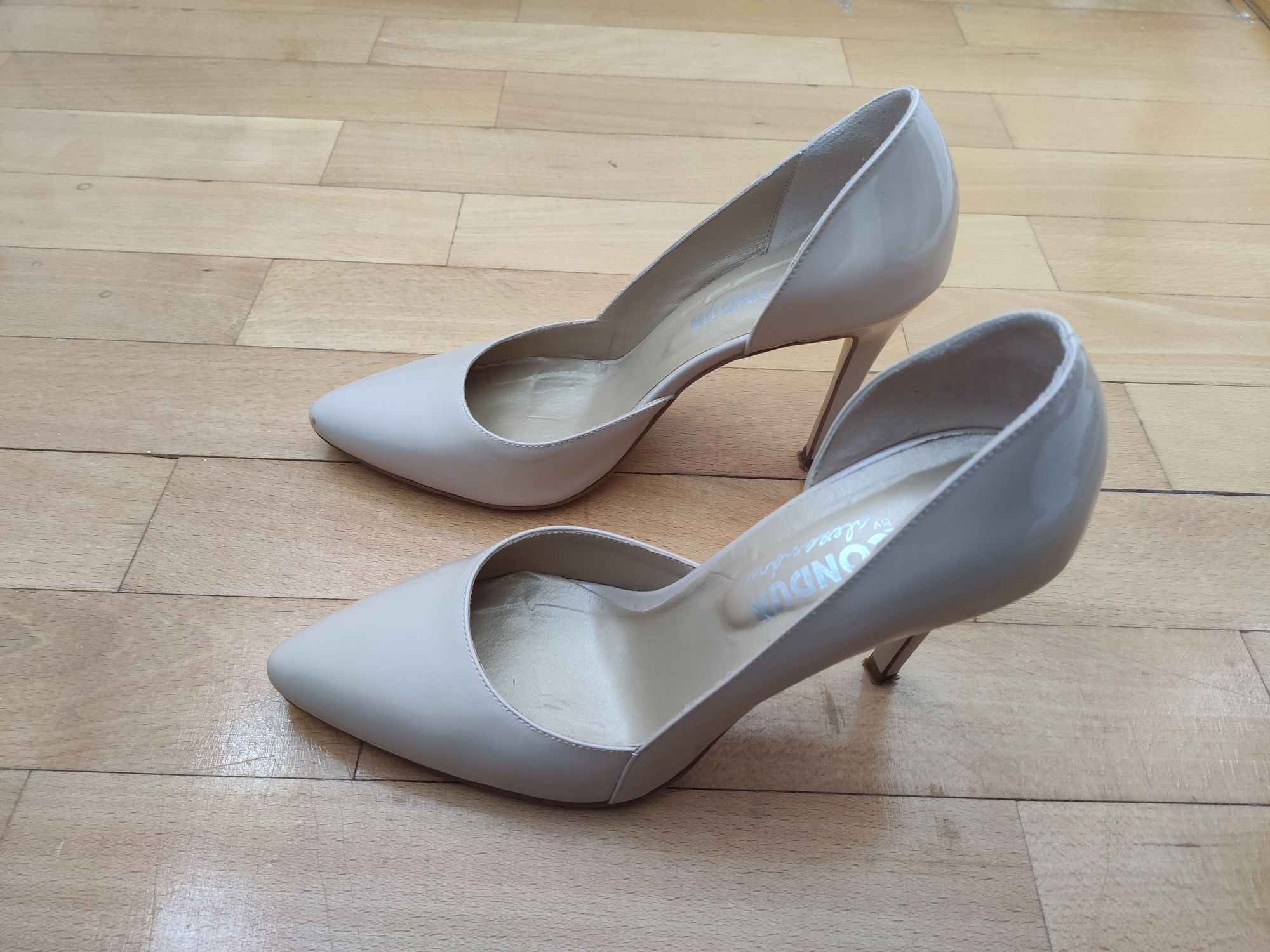 Pantofi piele stiletto Condur 37