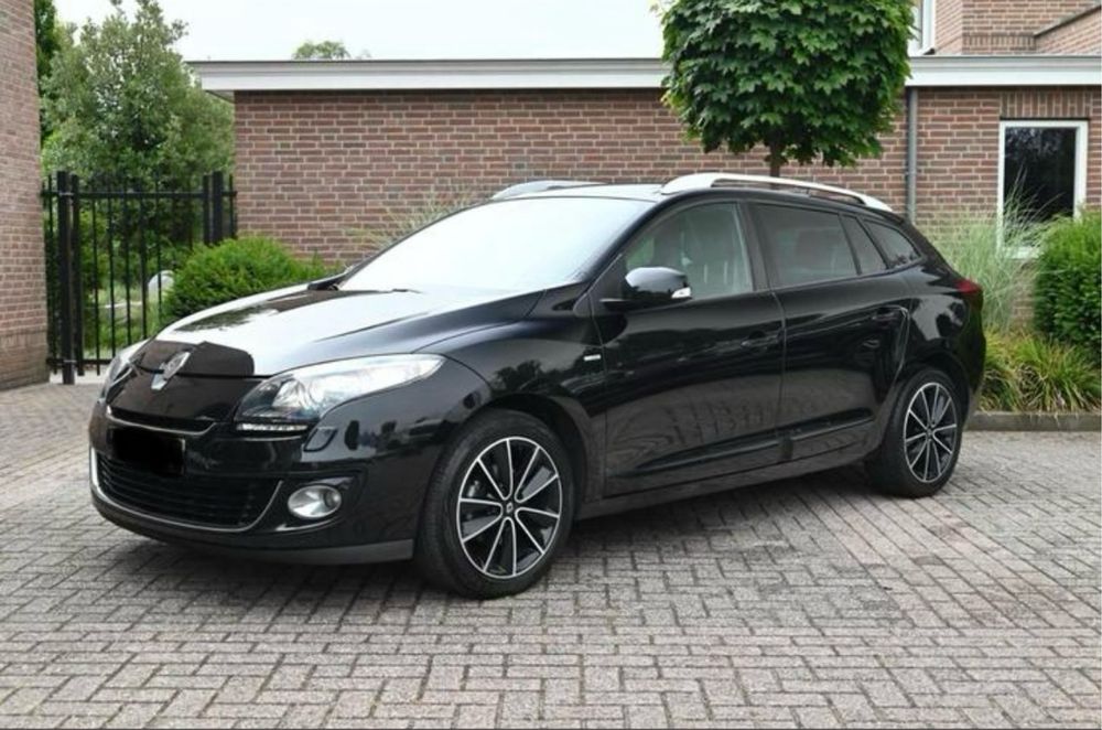 Renault Megane 1.5 dCi Bose Pano/Xenon/Navi/Piele
