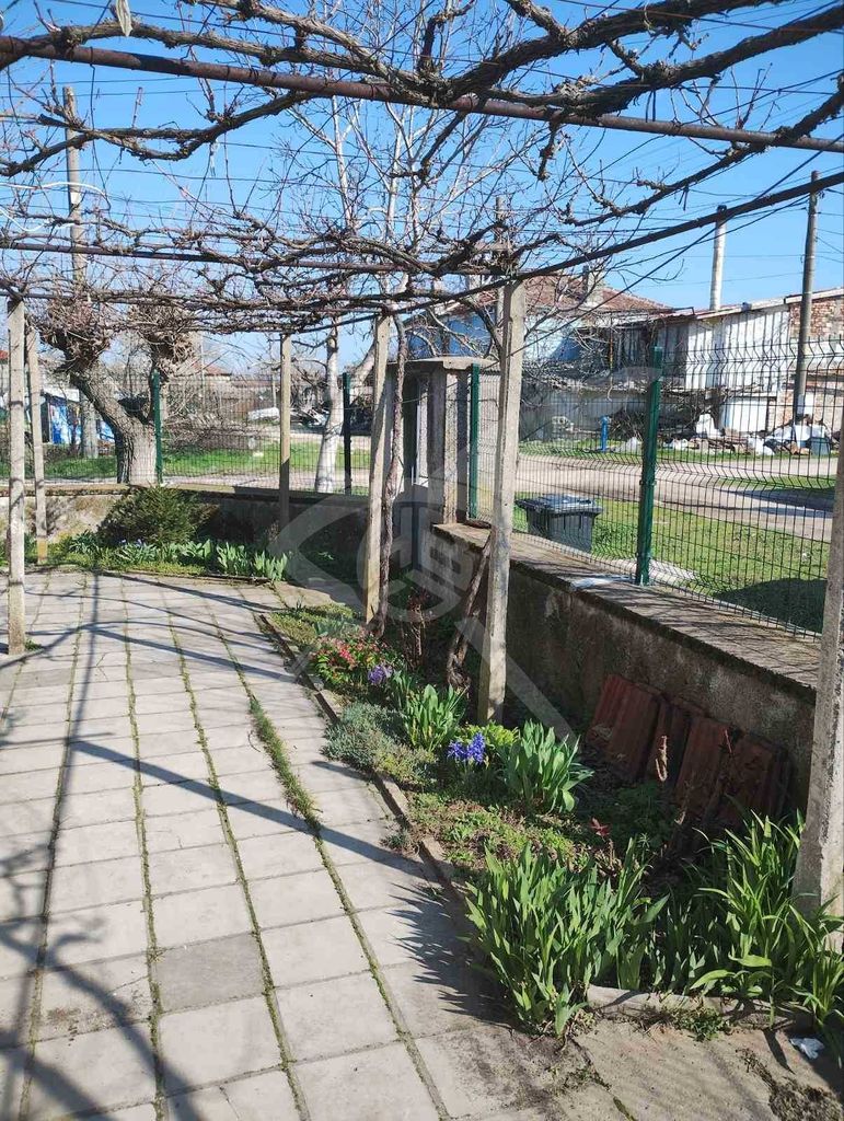 Продава се Къща в с. Шишманци, Област Пловдив - 100 кв.м за 600 €/кв.м - Снимка #10
