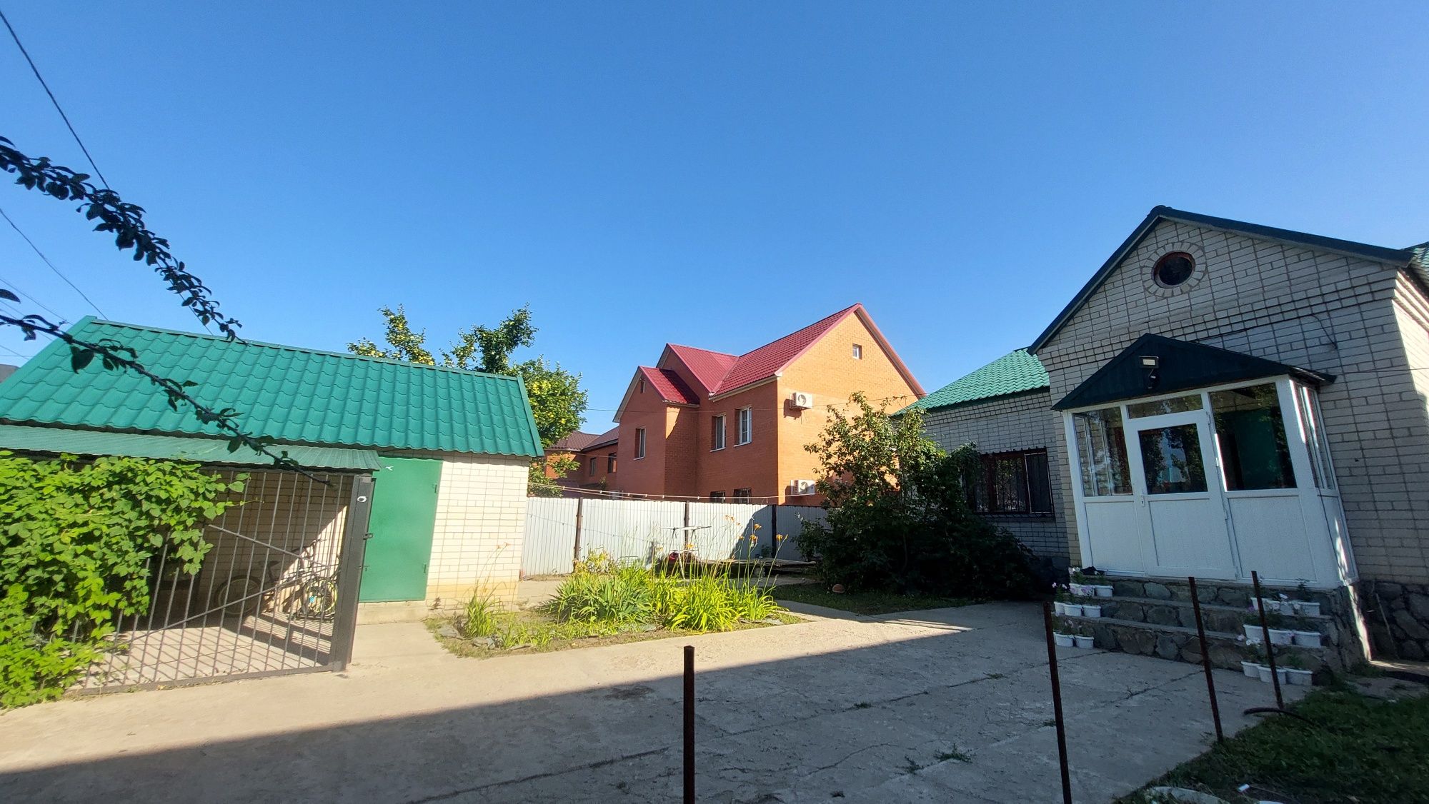 Продаётся дом в самом центре нашего города