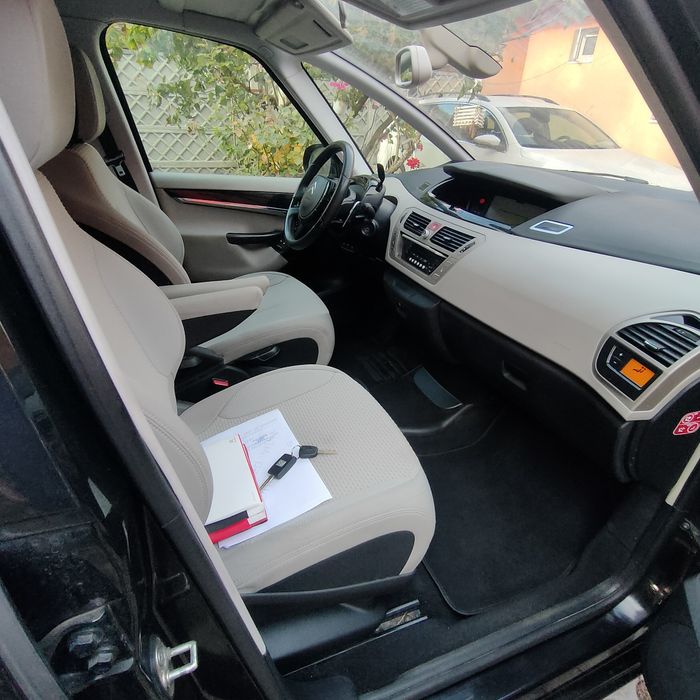 CITROEN C4 GRAND-PICASSO 7 Locuri 2014 diesel perfecta stare ieftin UR