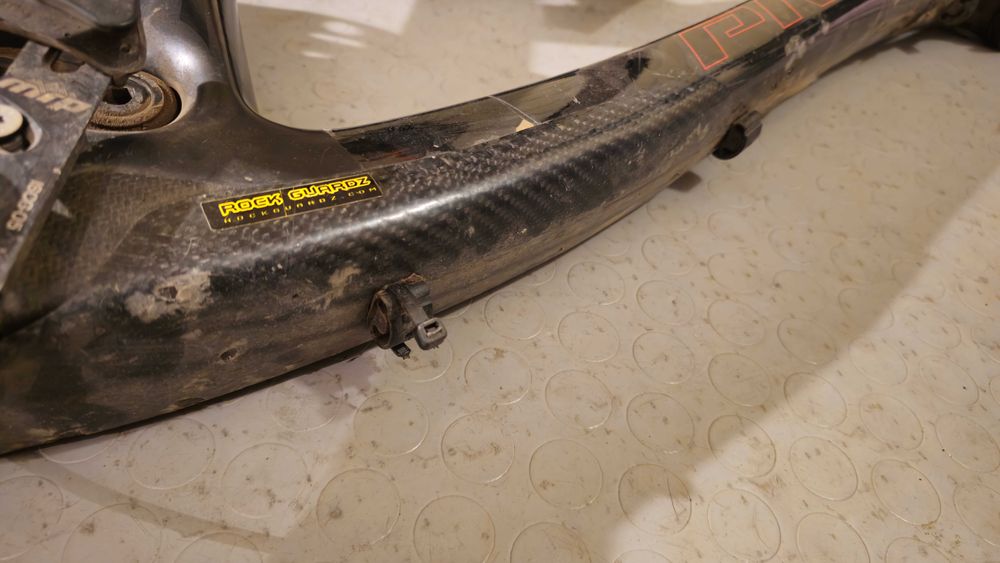 Pivot Mach 6 XL 27.5 carbon за части