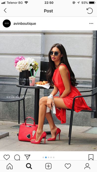 GUESS чанта с апликирани акценти с брокат