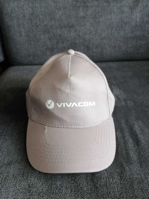 Шапки - нови; Бъф Coca-Cola - нов