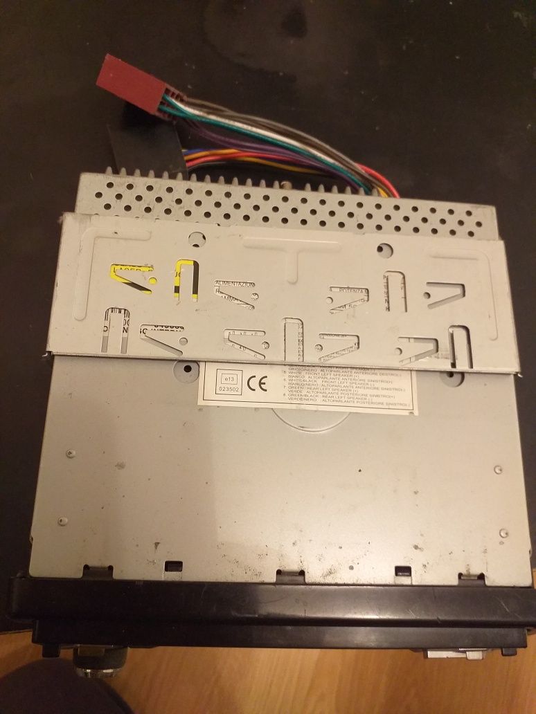 Radio CD auto , marca Majestic