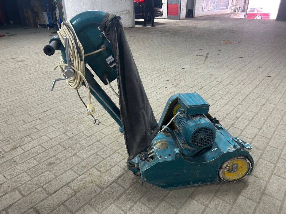 продам паркентошлифовальная машина