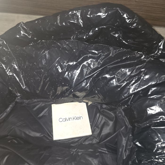 Оригинално яке calvin klein S размер